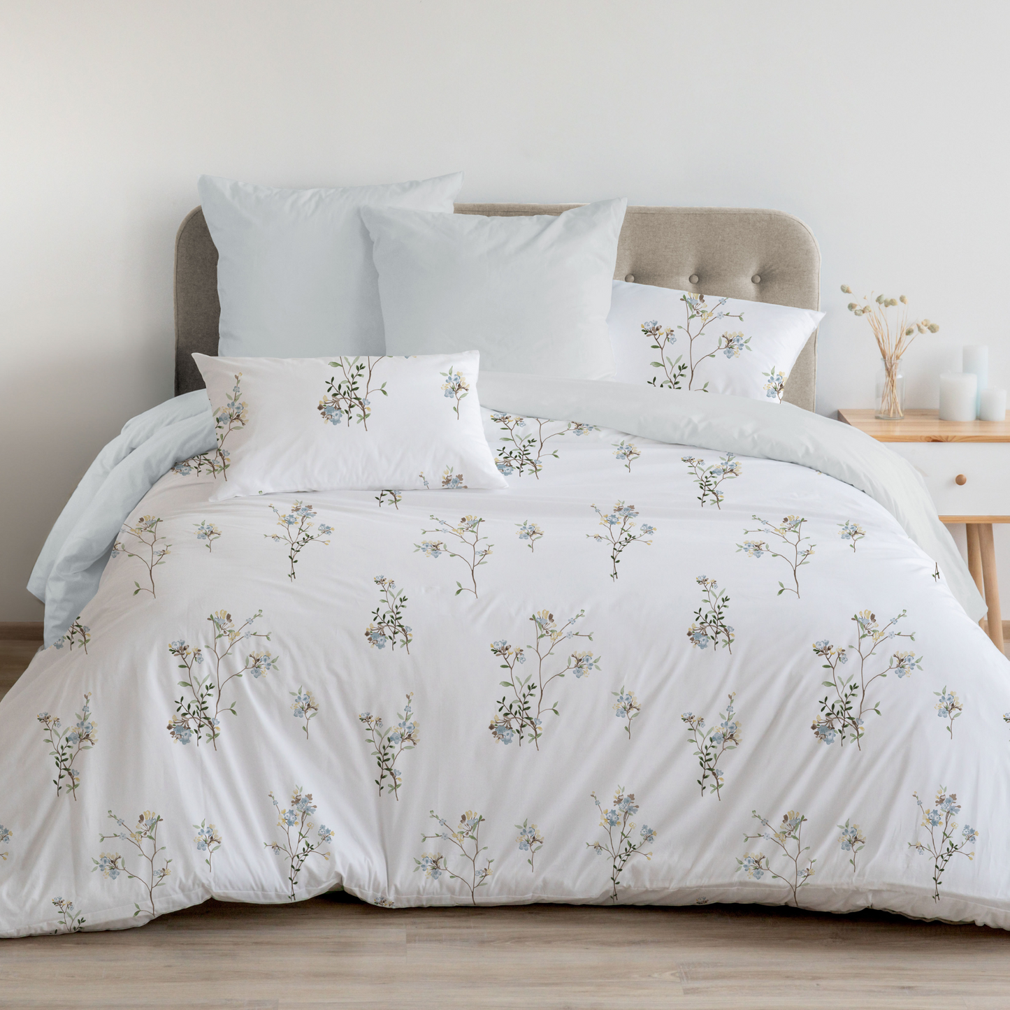 Tranquil Twigs - Light Blue #BL1000