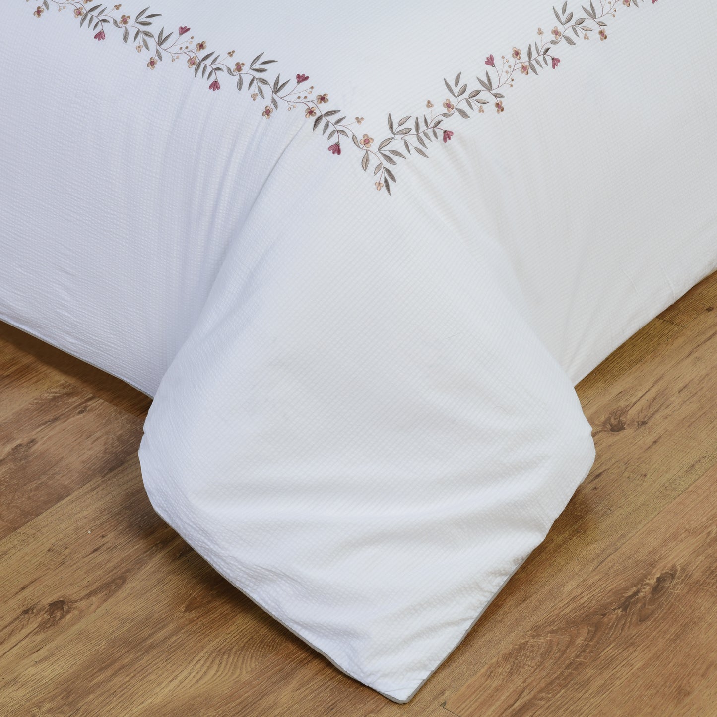 Magnolia Hotel Collection - Taupe #BL63