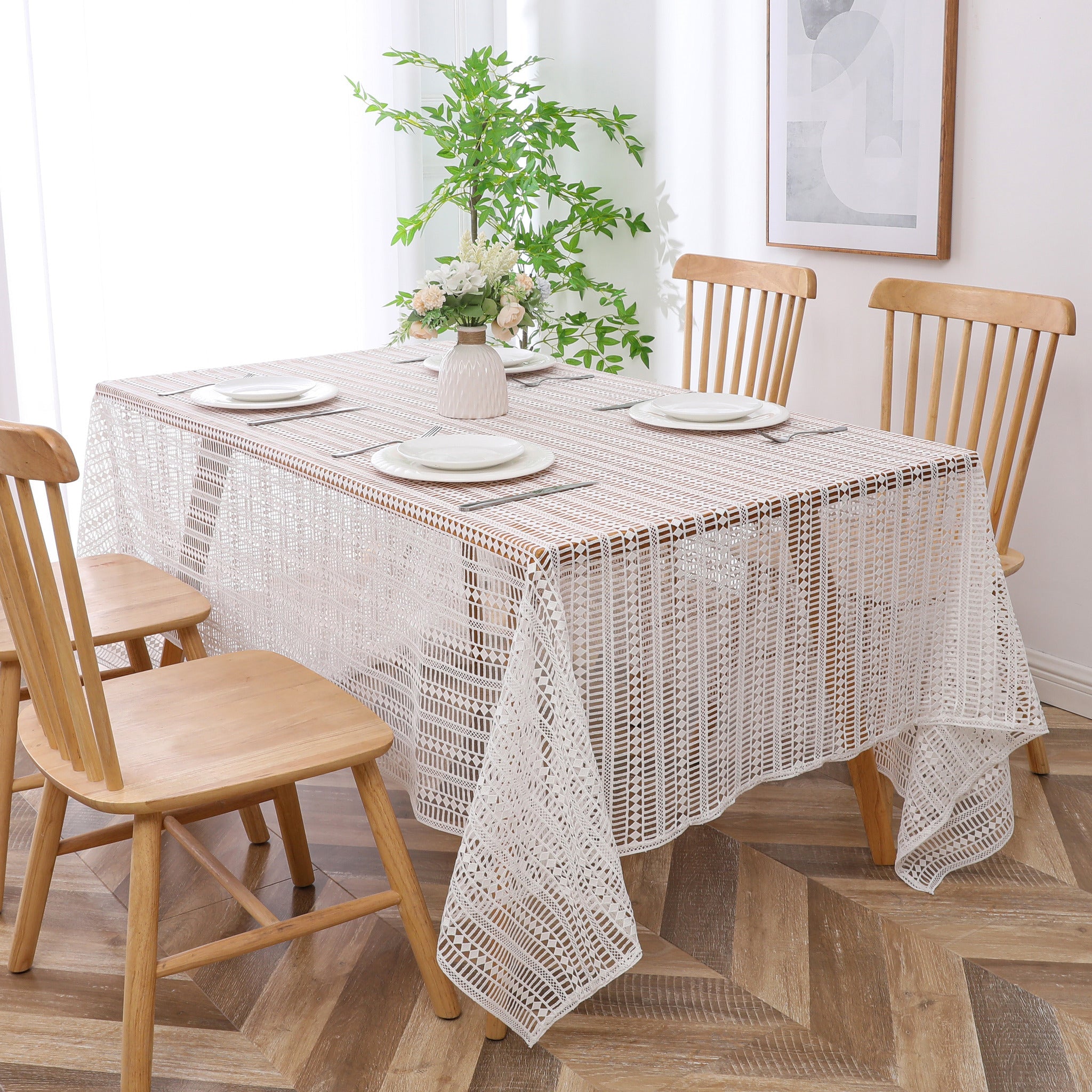 Madison Linen Lace Tablecloth - Thumbnail 3