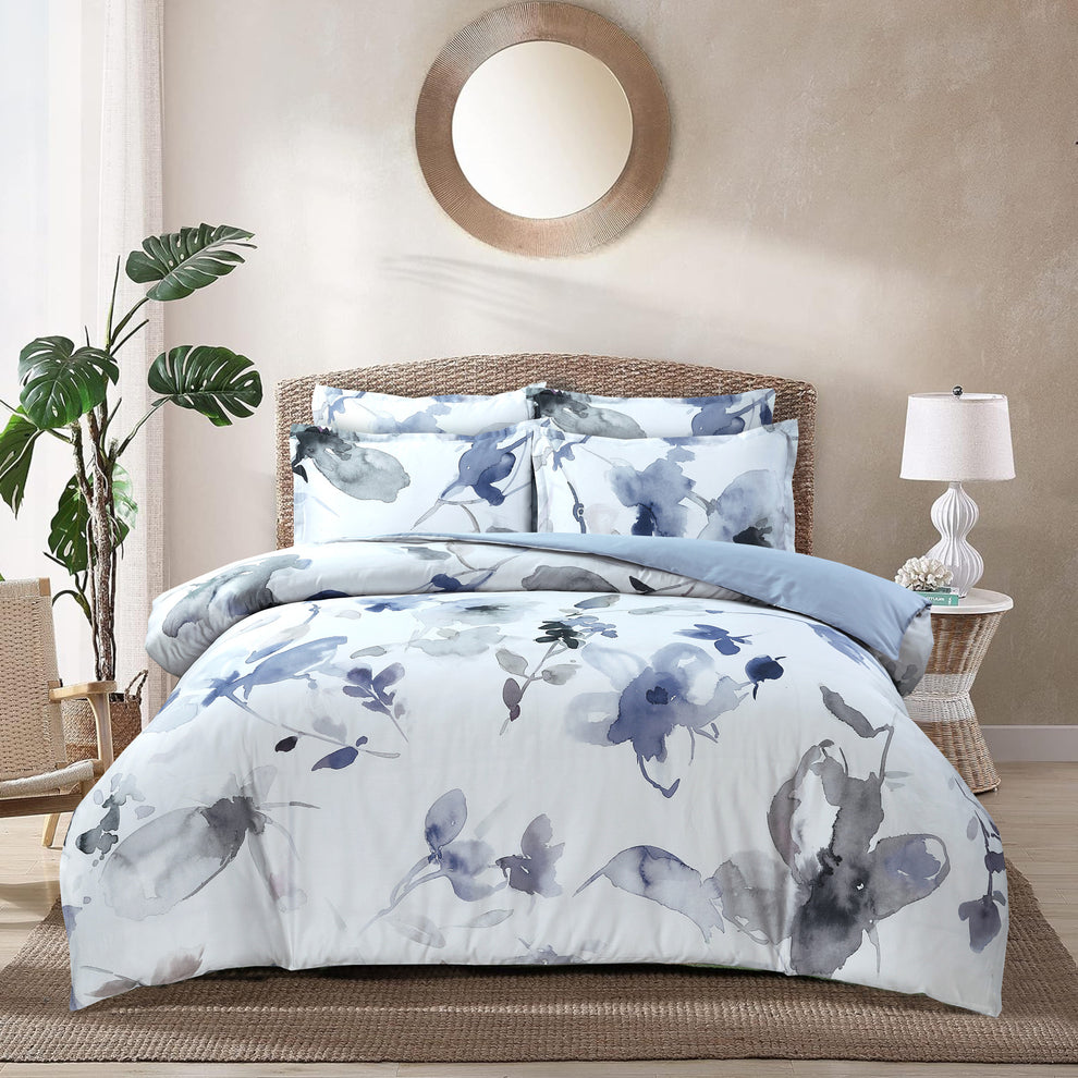 Summer Breeze Bed Linens - Pastel Gray: Discover luxury in every thread ...